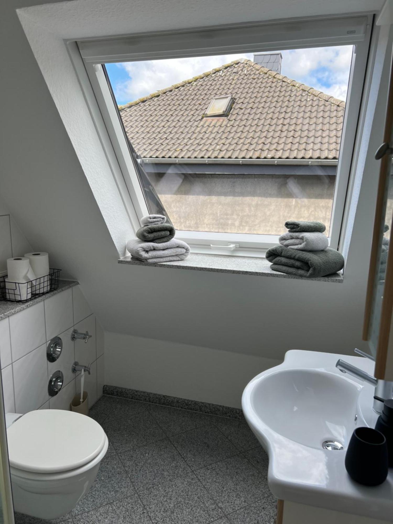 Lichtdurchflutetes Appartement Im Zentralen Ruhrgebiet ボトロップ エクステリア 写真